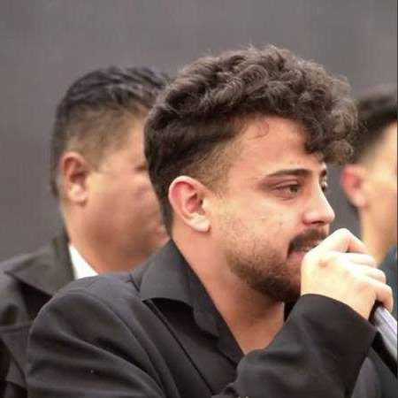 دانلود آهنگ سیگار سیگار میکشم پشت هم شبای بی تو محمد ملایی